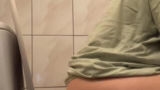 huge diarrhea very wet