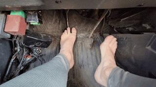 Trying to start my starter pumping the pedals pp