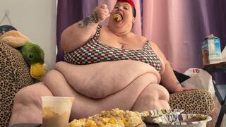 Stuffing my Growing Belly with a MASSIVE Biscuits & Gravy Fam Meal SD