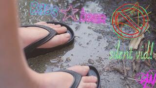 Spring Feet!: Babs Bear shows of her new flip flops!