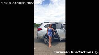 CustomVideo - 037 - WenWen driving Honda in another sandals