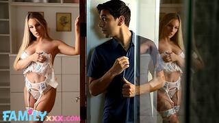 FamilyXXX - Cock Slut MILF Stepmom Clears His Swollen Head (Bunny Madison)