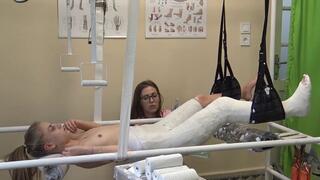 Bonnie half body cast making