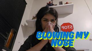 Compilation videos blowing my nose
