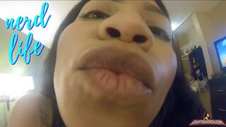 Giantess Crew – Yoko – Nerd Life RE