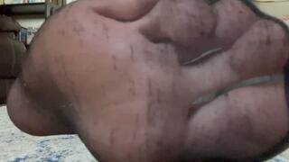 Boss calls you into his office to worship his big feet