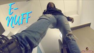 Giantess Crew – VEE – E-Nuff Small re
