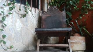 Angelin practices to crush your cock (1)