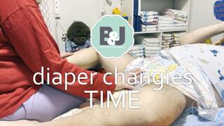 Diaper changies time