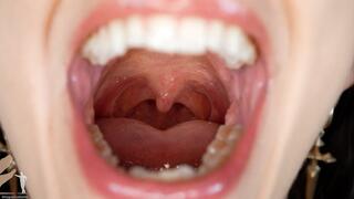 Mia Hope Mouth Tour - 4K