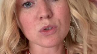 My feet smell like vinegar