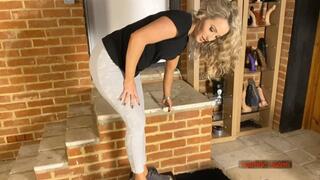 Miss Courtney - Crushed Beneath My Vans (HD 720p MP4)