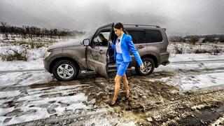 JULIA KRISTINA MAKEUP REVVING ENGINE OVERHEAT_1080 HDR Dolby Visionn_24 MIN