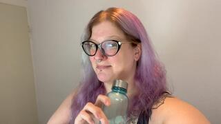 Pissing in the bottle – can I do it?