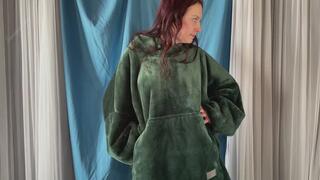 Unsexy Outfit Try-On Ends In JOI