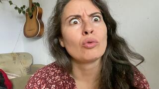 piggy nose and her silly face make you crazy aV