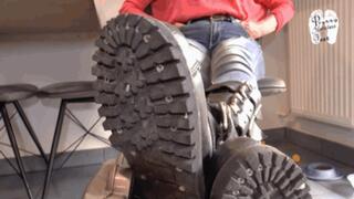 Motorbike under Jeans Ass