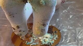 Who's ready to lick the frosting?