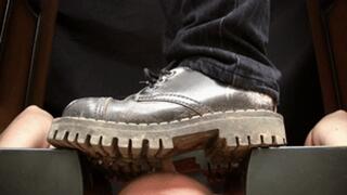 Your floor-face is so miserable under my dirty Doc Martens shoes (part 2 of 4), flo333x 1080p