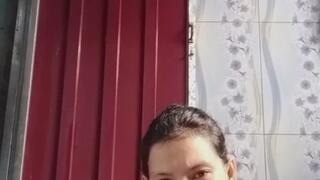 Toothbrushing gagging hijab women