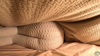 DUTCH OVEN LEGGINGS FARTS