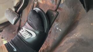 Slides, socks, and barefoot pumping plus bate session