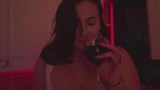 BBW Seduces You in the Kitchen