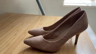 Pointy Heels 360 spin