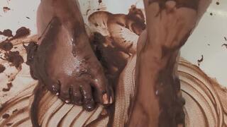 Goddess Gets Big Pretty Feet Messy With Pudding