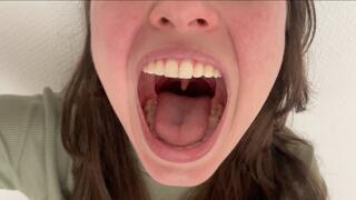 Morning Snack Vore POV