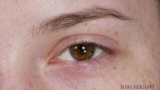 Close Up Eye and Eyelash Worship WMV