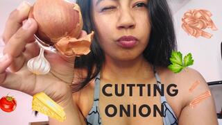 Watery eyes (cutting onion)