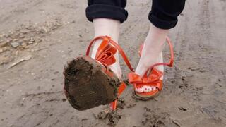 nando muzi sinking and got stuck in mud, high heels popping, nando muzi walk without straps