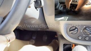 Laetitia - heavy pump - PIP over shoulder