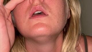 Showing off my snotty Pignose