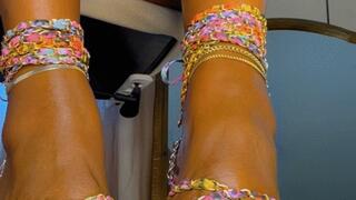 Mommy seduces horny boy