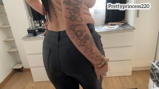 squashed farts in leather pants