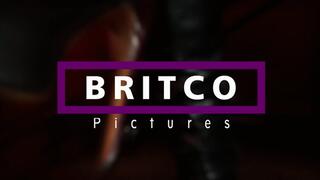 MILF gets horny exercising and has to rub one off