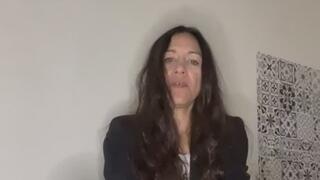 JOI: masturbazione con mani e piedi + facesitting