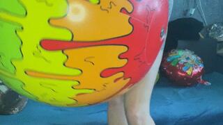 Ride and mastrubate on beachball