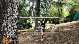 Meg outdoor casual selfdfense in the garden