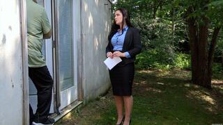 One Crucial Vote (2K) - Tilly McReese