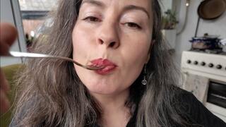 so hungry girl and very tasty lanch aV