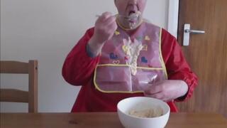 Bibbaby Loves his Messy Creamie Rice Bib