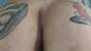 My farts so vibrant and bubbly My ass is so perfect, letting out such wet farts