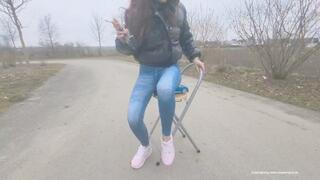 buttcrush and toycar crush with Nike Airmax