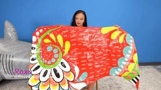 Roxy Inflates Pepper and Pineapple by Mouth FULL Video 4K (3840x2160)