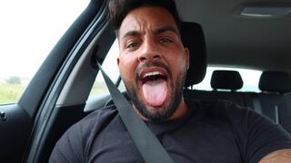Public mouth tour & masturbation - Lalo Cortez
