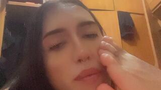 Love to eat those pizza feet