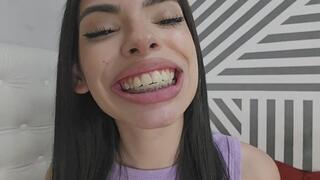 Teeth Fetish 2